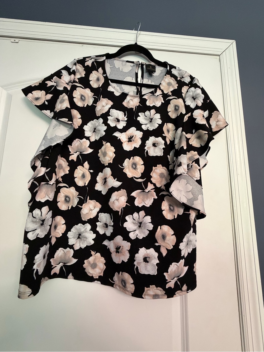 Worthington Black Floral Ruffle Sleeve Blouse